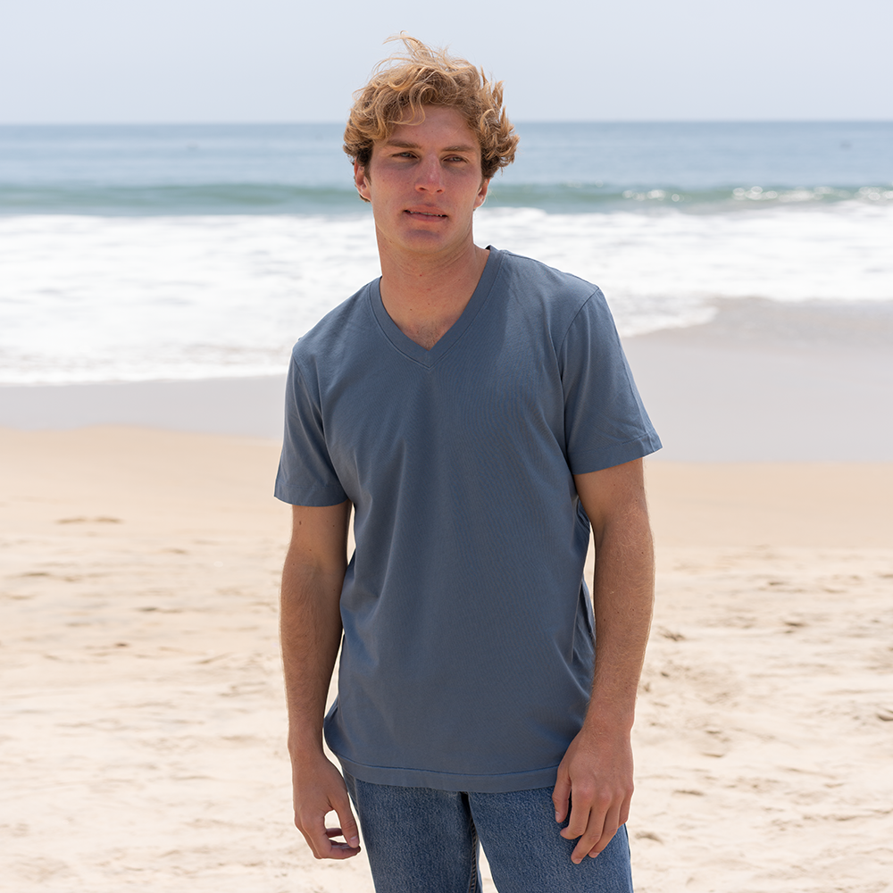 #color_dusk-blue organic cotton V-Neck t-shirt Front