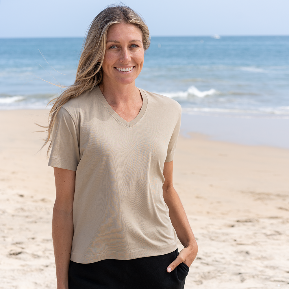 #color_sand Short Box Tee V Neck front